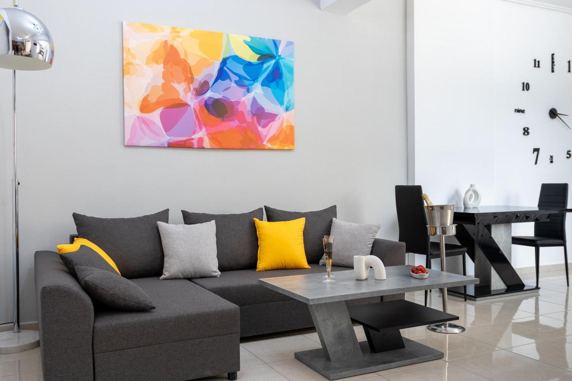 H4 Art Sparta Apartment Екстериор снимка