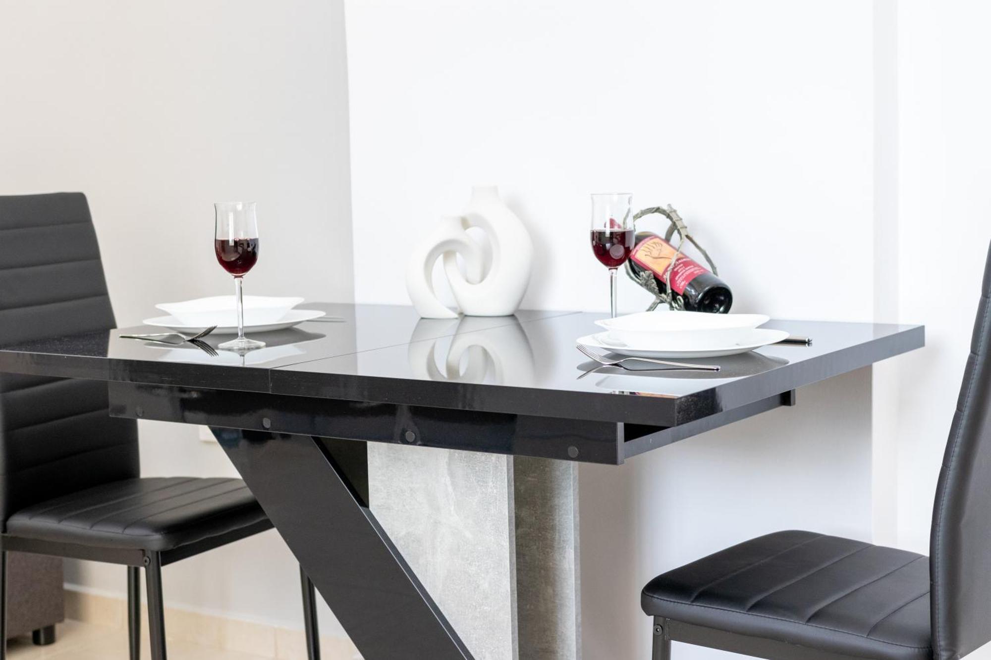 H4 Art Sparta Apartment Екстериор снимка